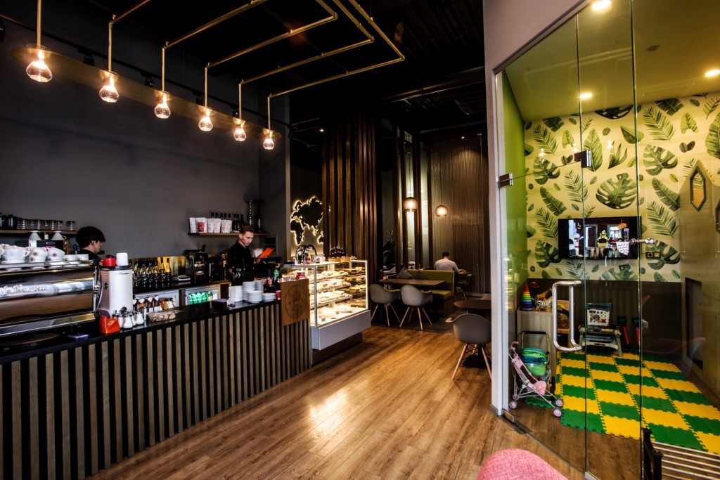 Кофейня Traveler's Coffee на Бульваре Архитекторов